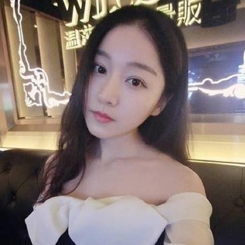 许昕赛场风采依旧,乒坛传奇持续辉煌