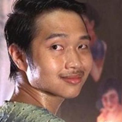 周星驰最新行程曝光，一年忙碌而充实的生活