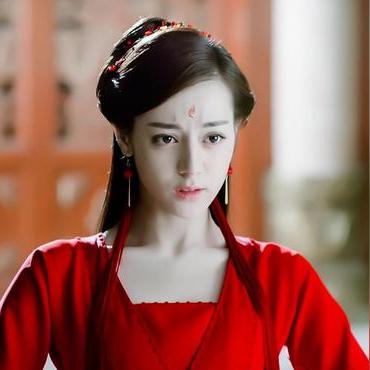 最新网剧明月引领潮流,打破常规剧情。