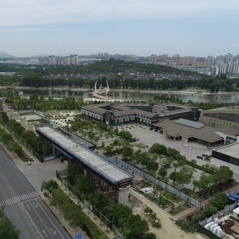 李婷最新报道动态更新