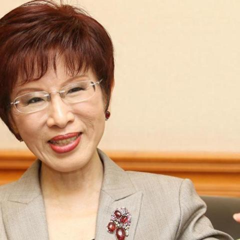 洪秀柱投身公益,推动两岸交流最新进展